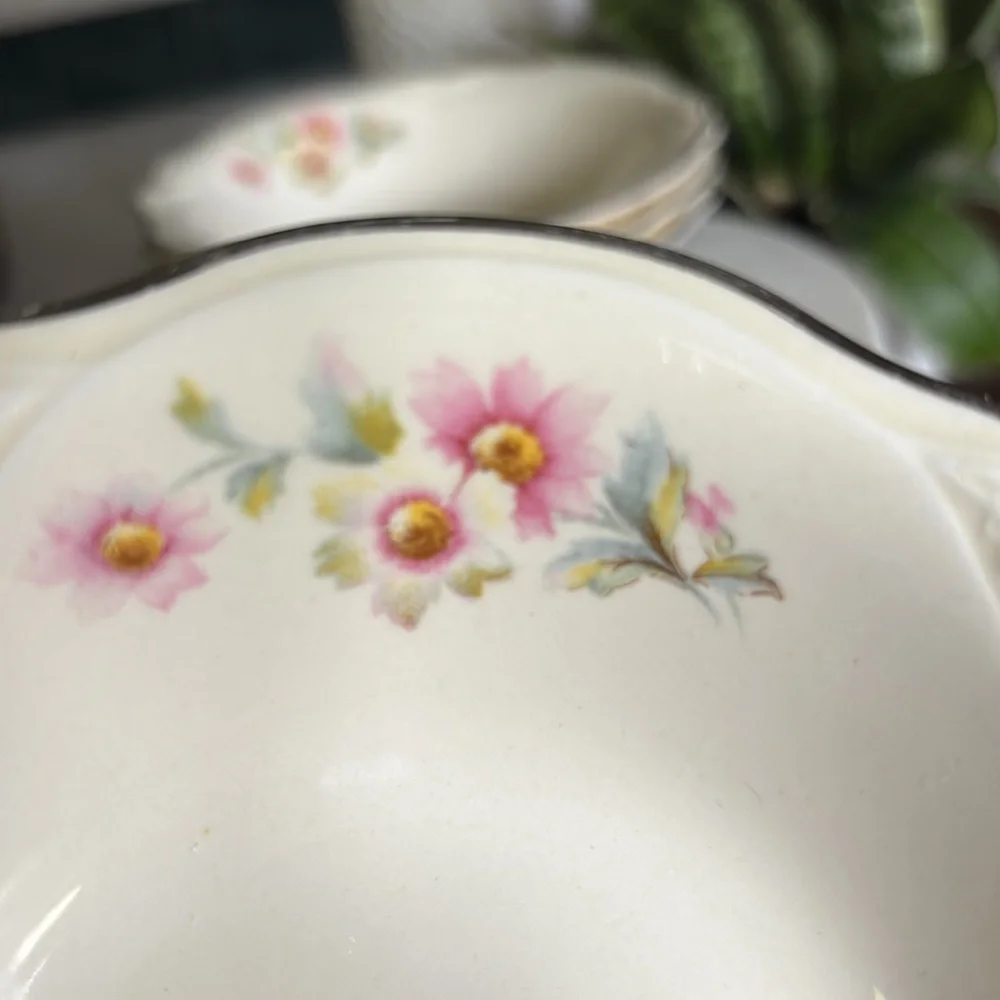 Homer Laughlin Virginia Rose Cups, Saucers and Bowls - Picture 6 of 12